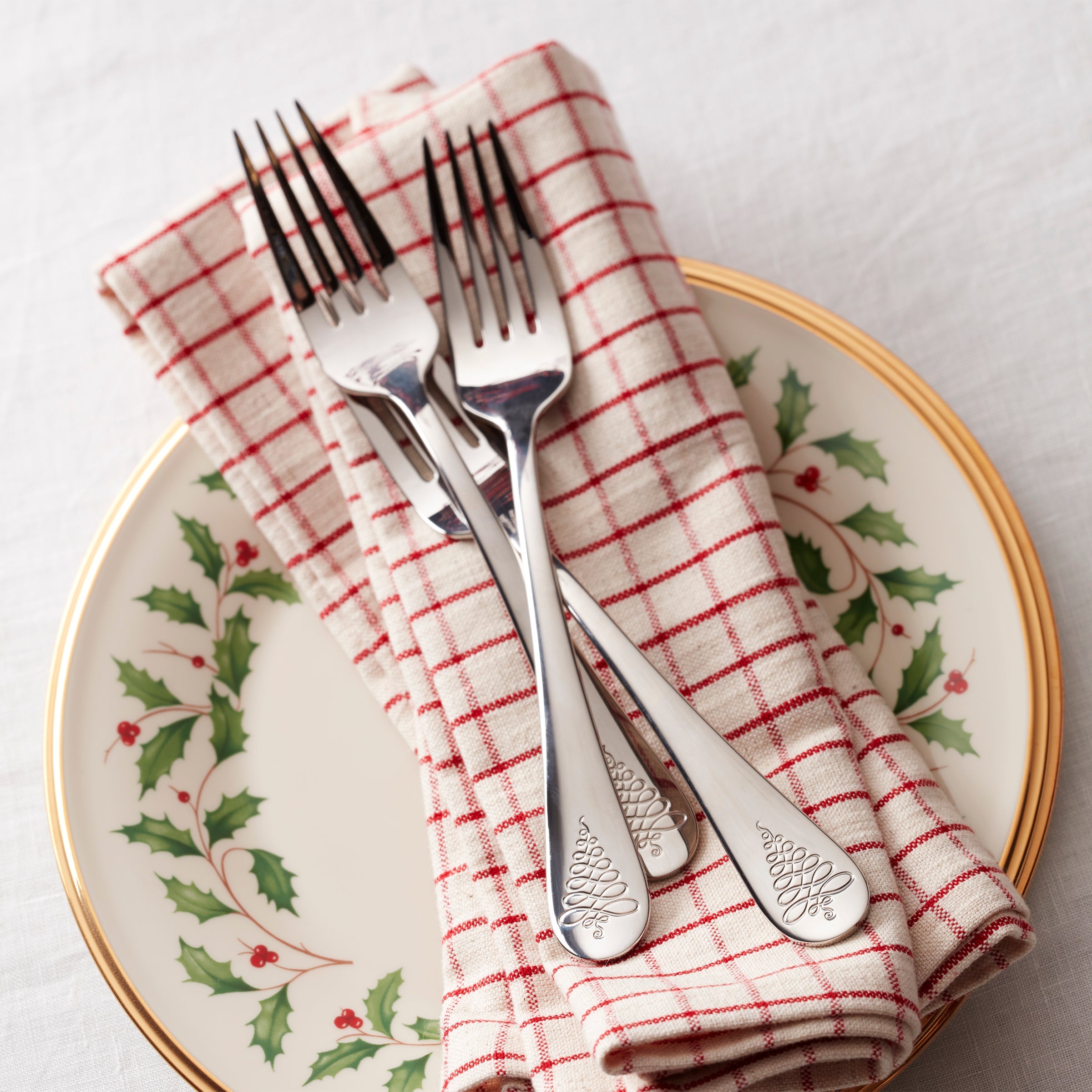 Noella 65-Piece Flatware Set - Image 5