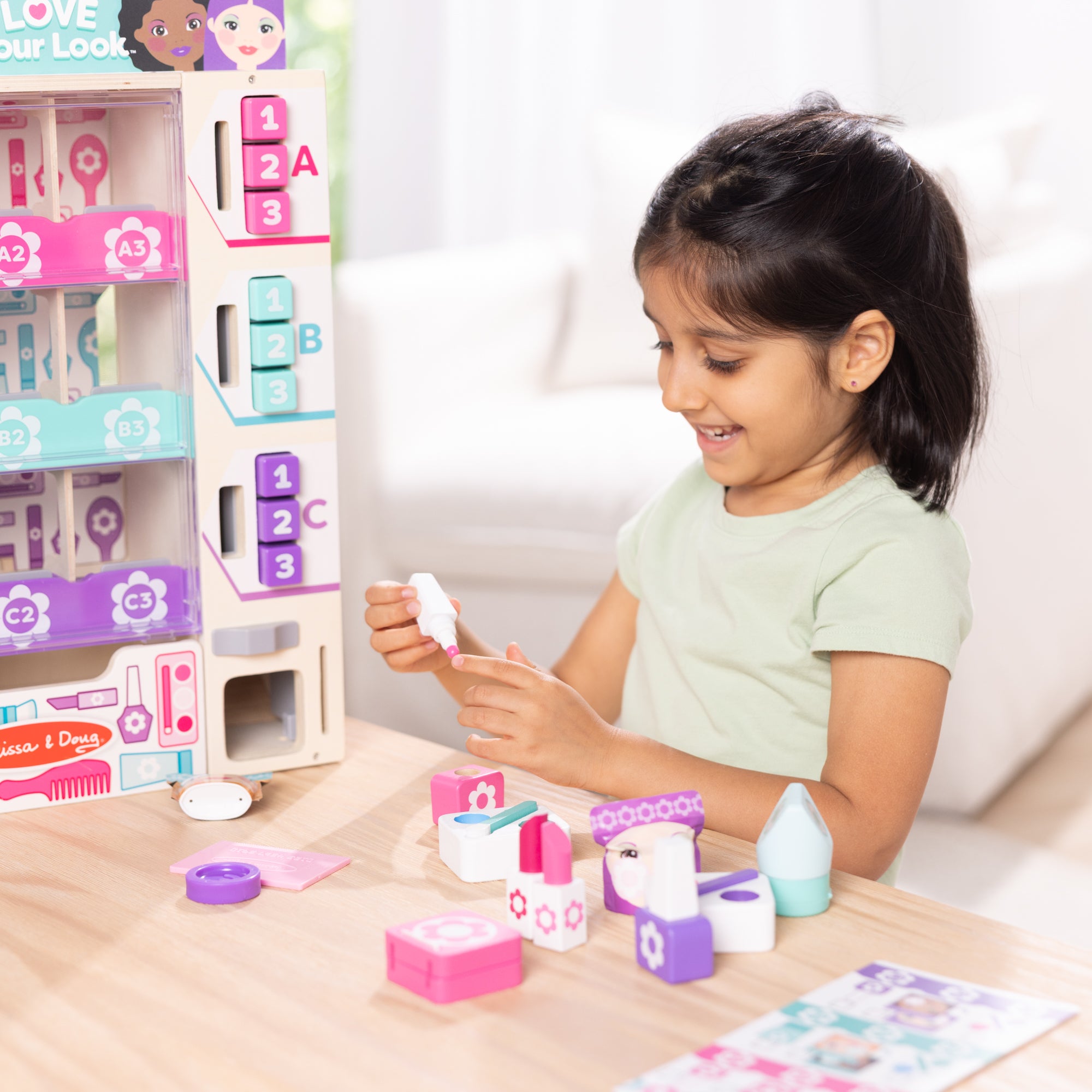 Sort. Stock. Select Beauty Kiosk Play Set - Image 8
