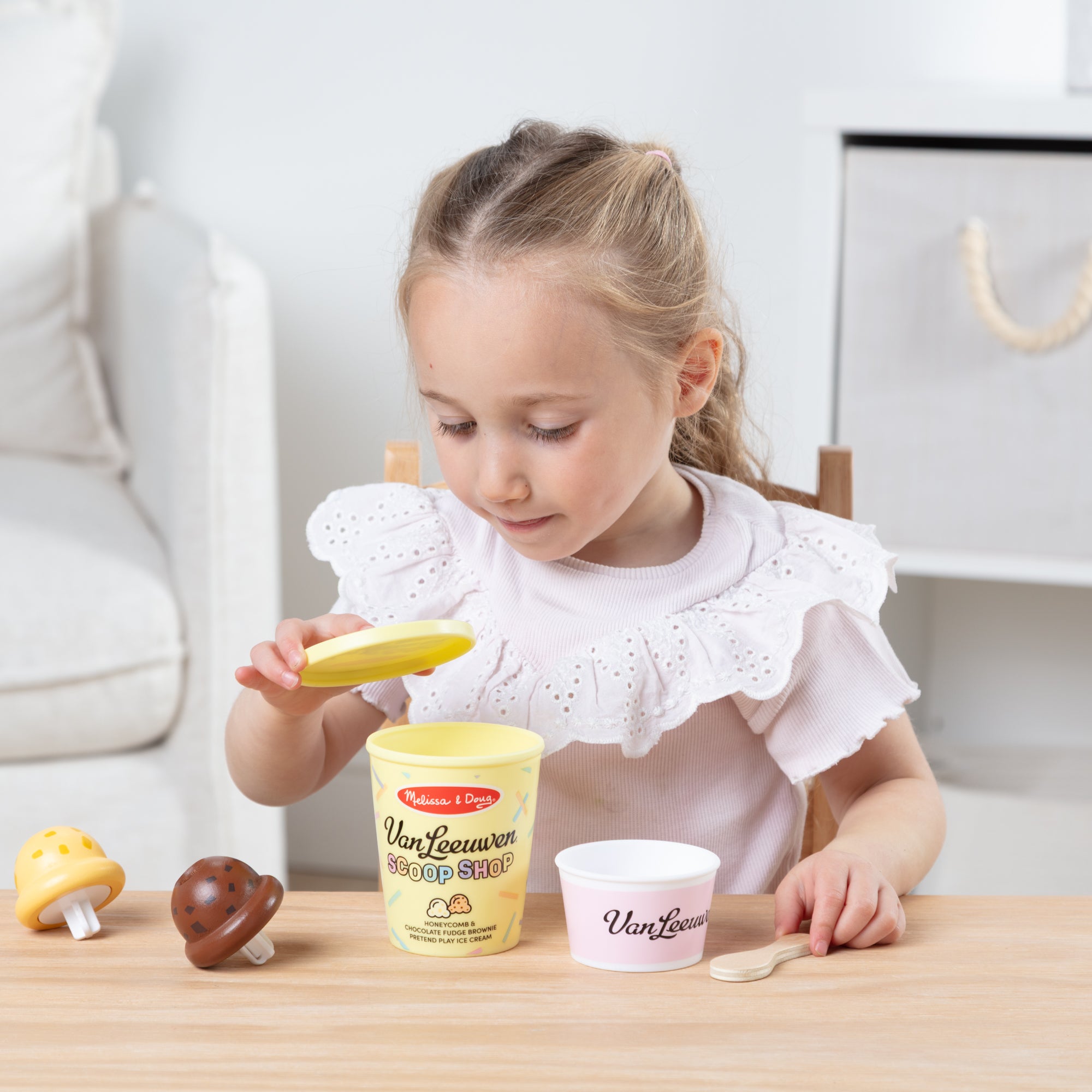Melissa & Doug x Van Leeuwen Scoop Pack - Image 6
