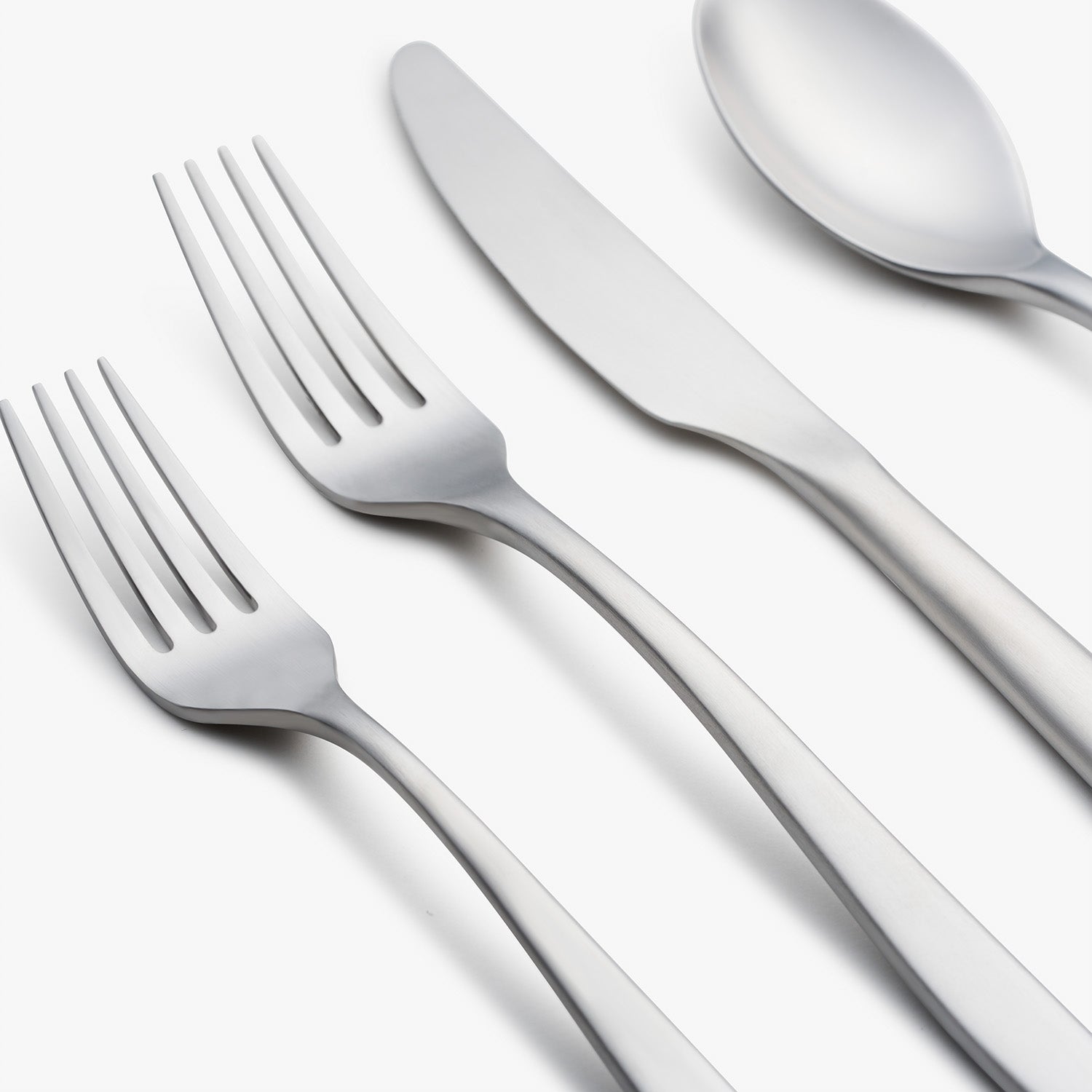 Averie Satin 20-Piece Flatware Set - Image 4