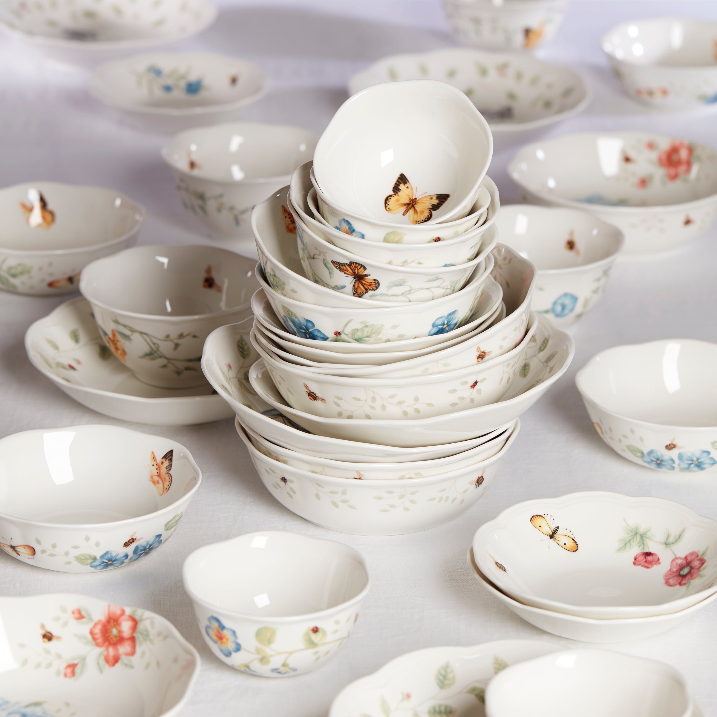 Butterfly Meadow Dessert Bowl - Image 4