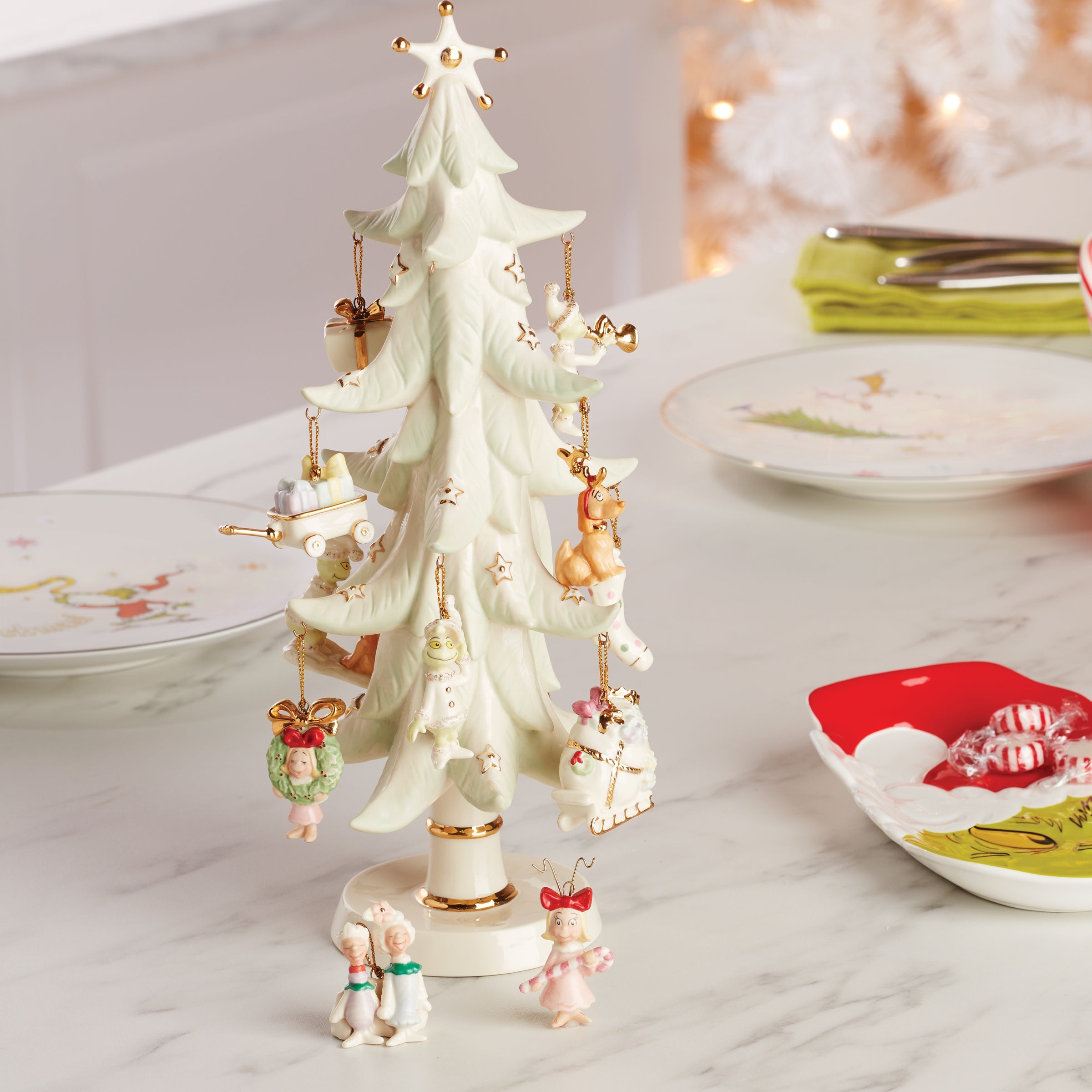 How The Grinch Stole Christmas 12-Piece Mini Ornament Set - Image 5
