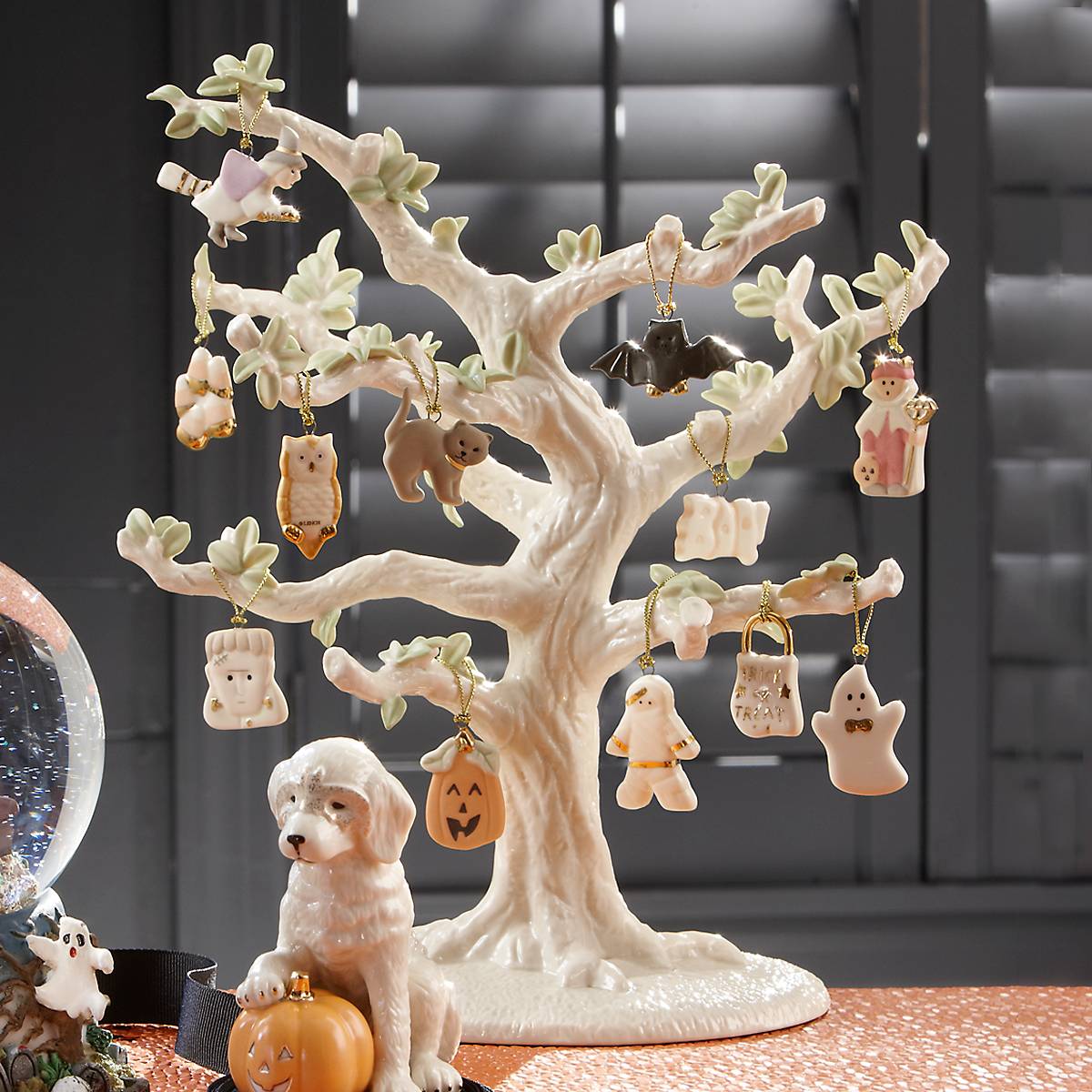 Trick or Treat 12-Piece Mini Ornament Set - Image 4