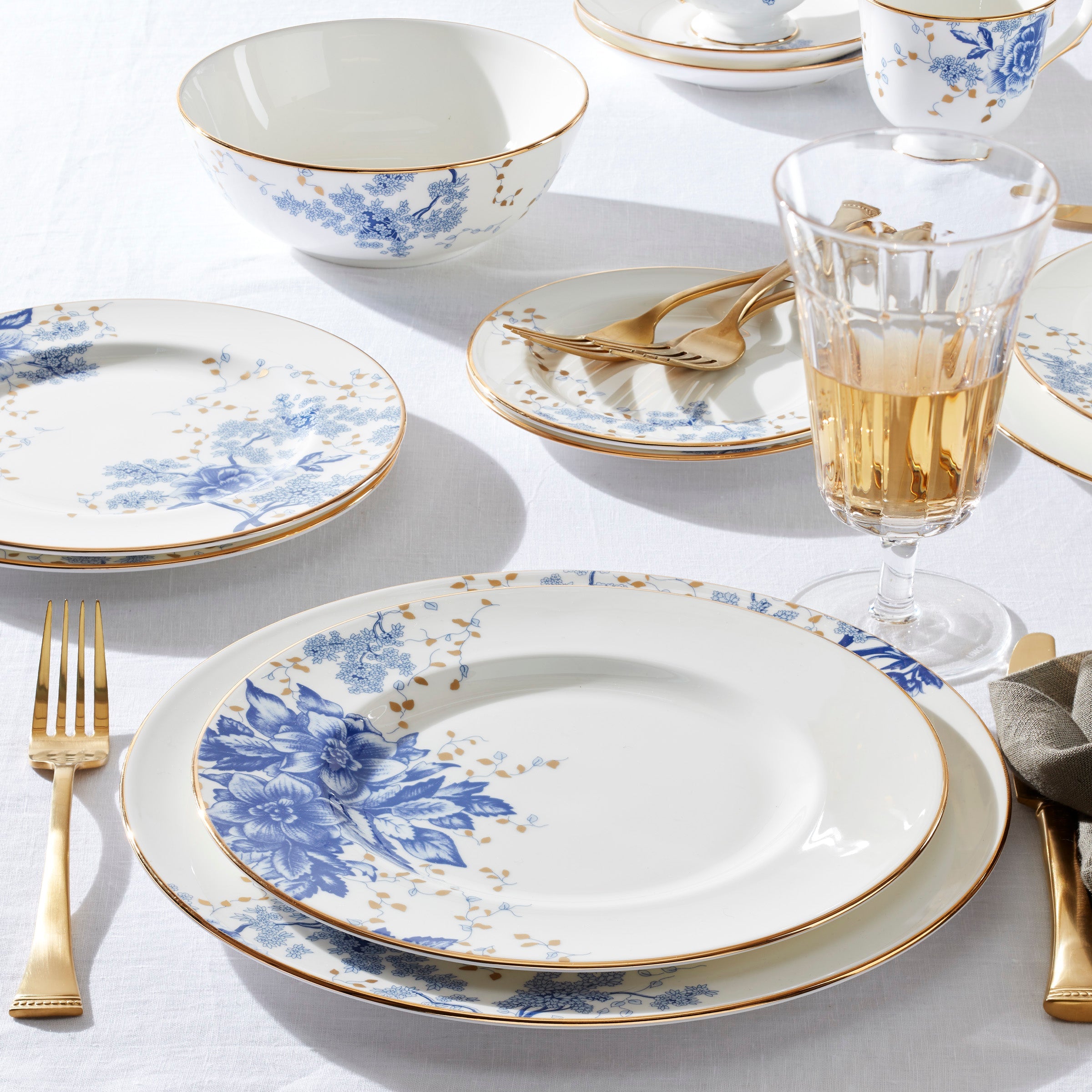 Garden Grove Dinner Plate - Image 4
