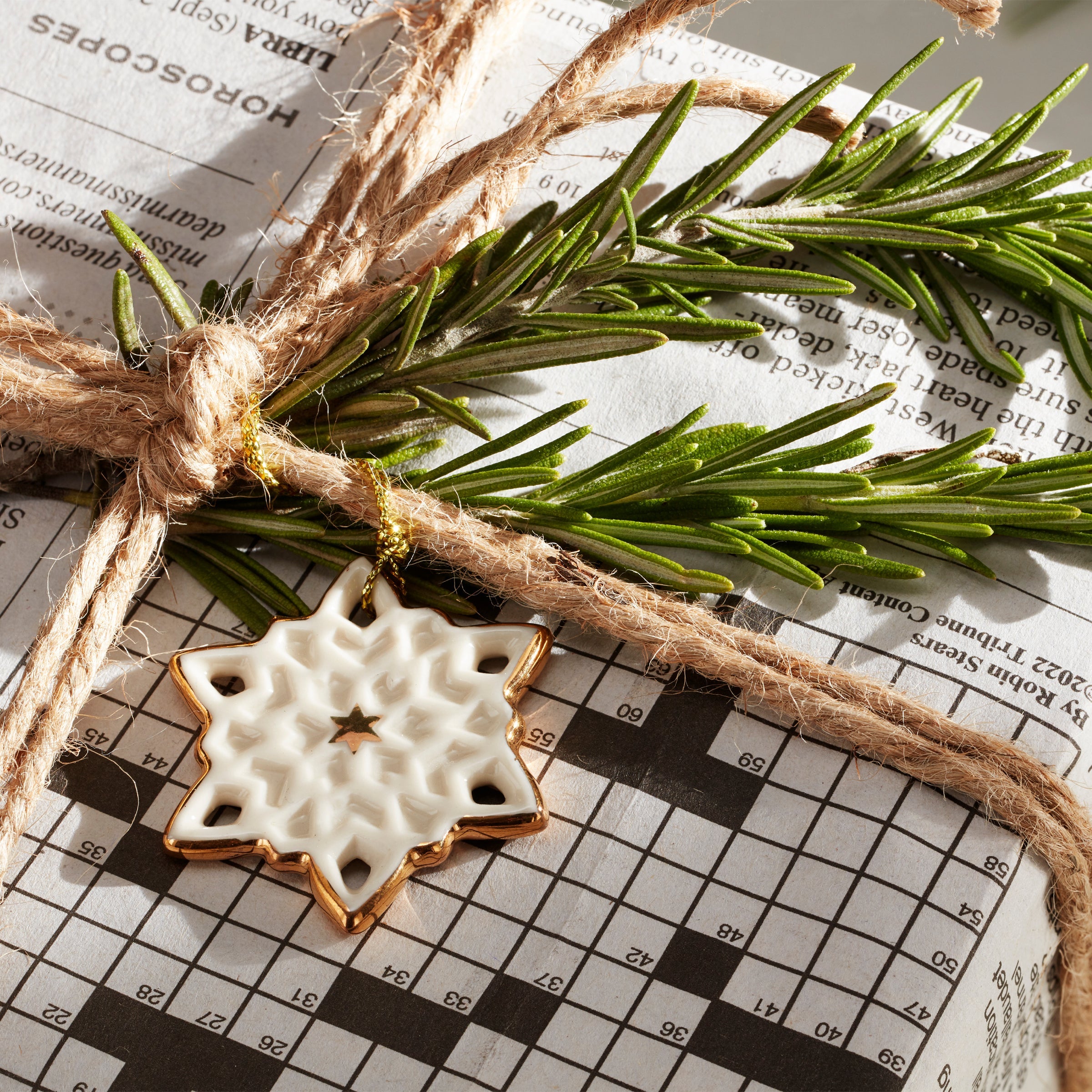Snowflake 10-Piece Mini Ornament Set - Image 5