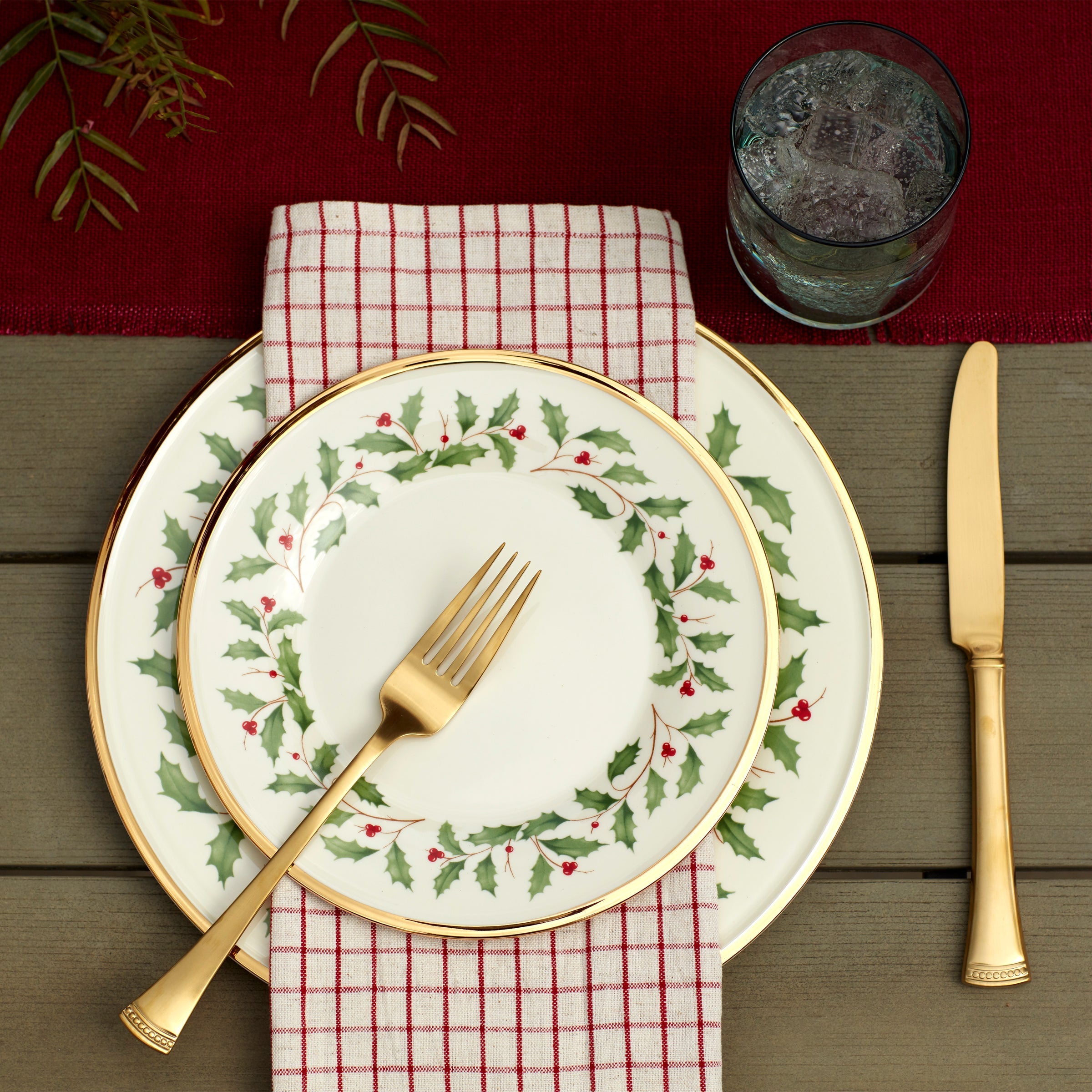 Holiday 12-Piece Plate & Bowl Set - Image 17