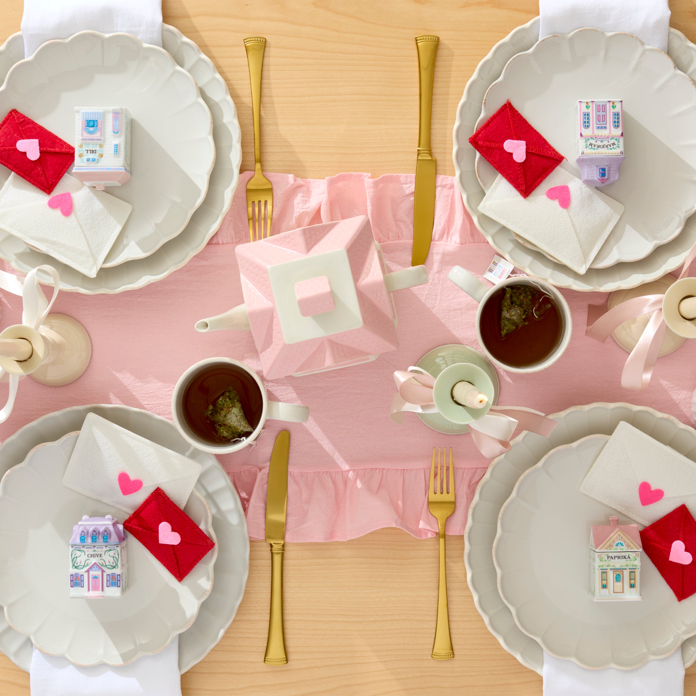 French Perle Scallop White 12-Piece Dinnerware Set - Image 2