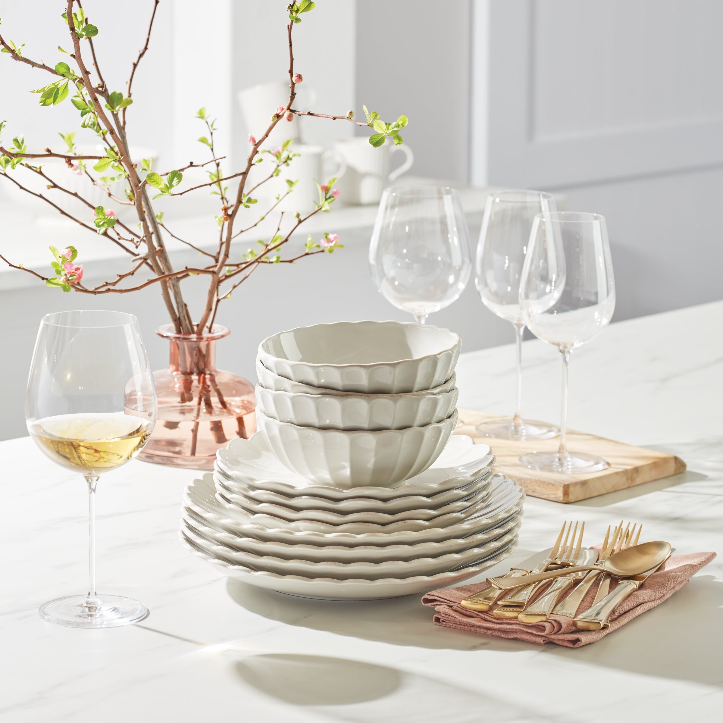 French Perle Scallop White 12-Piece Dinnerware Set - Image 8
