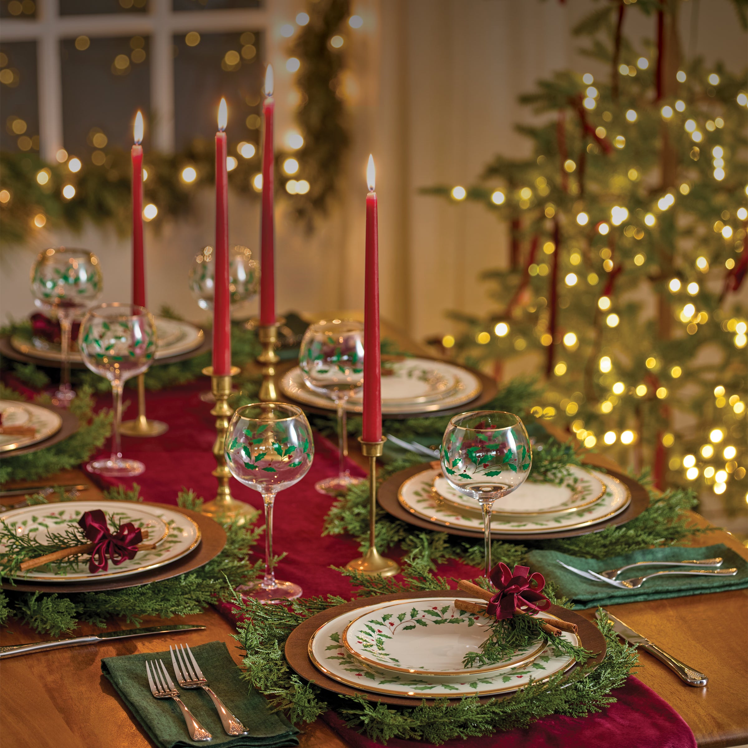 Chestnut Ridge 65-Piece Flatware Set - Image 4
