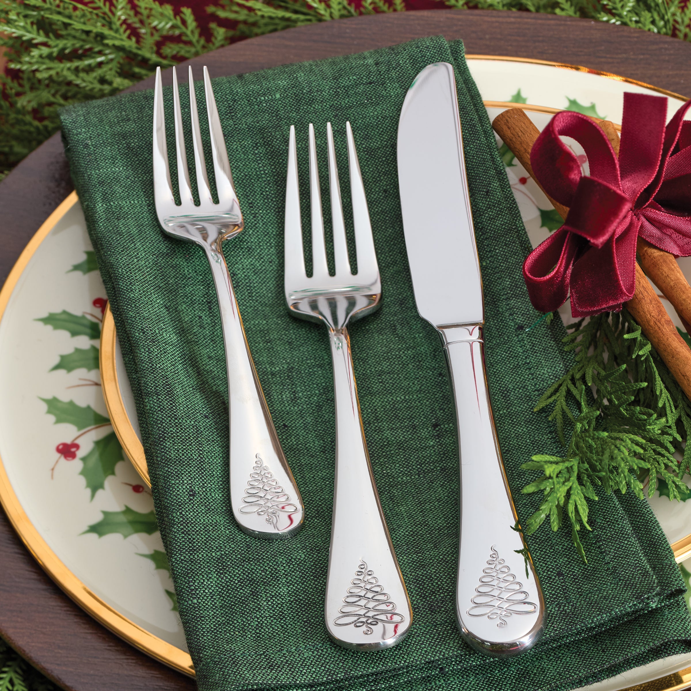 Noella 65-Piece Flatware Set - Image 3