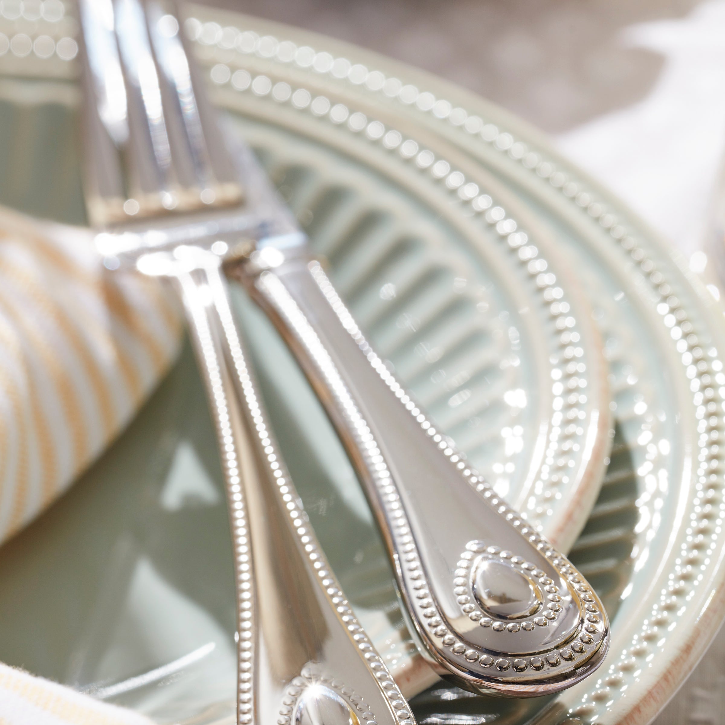 French Perle Groove Ice Blue 4-Piece Place Setting - Image 7