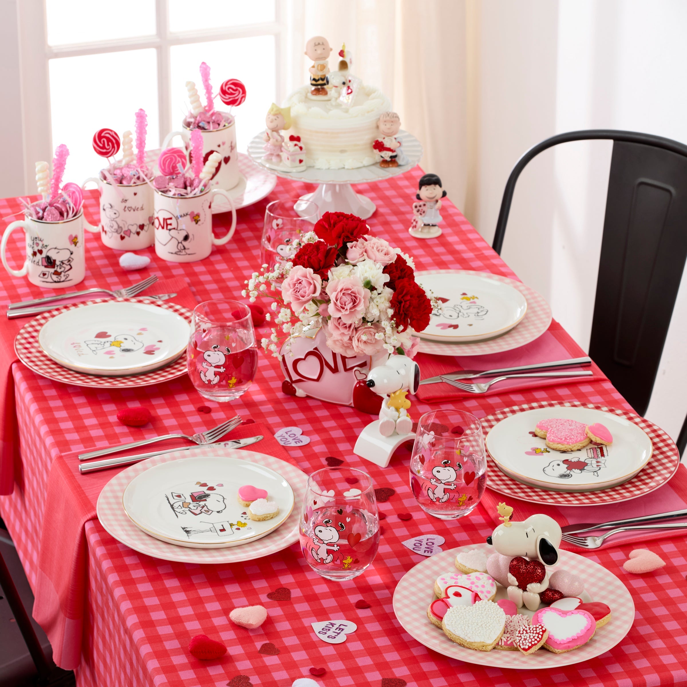Gingham Red Dinner Plates. Set of 4 - Image 2