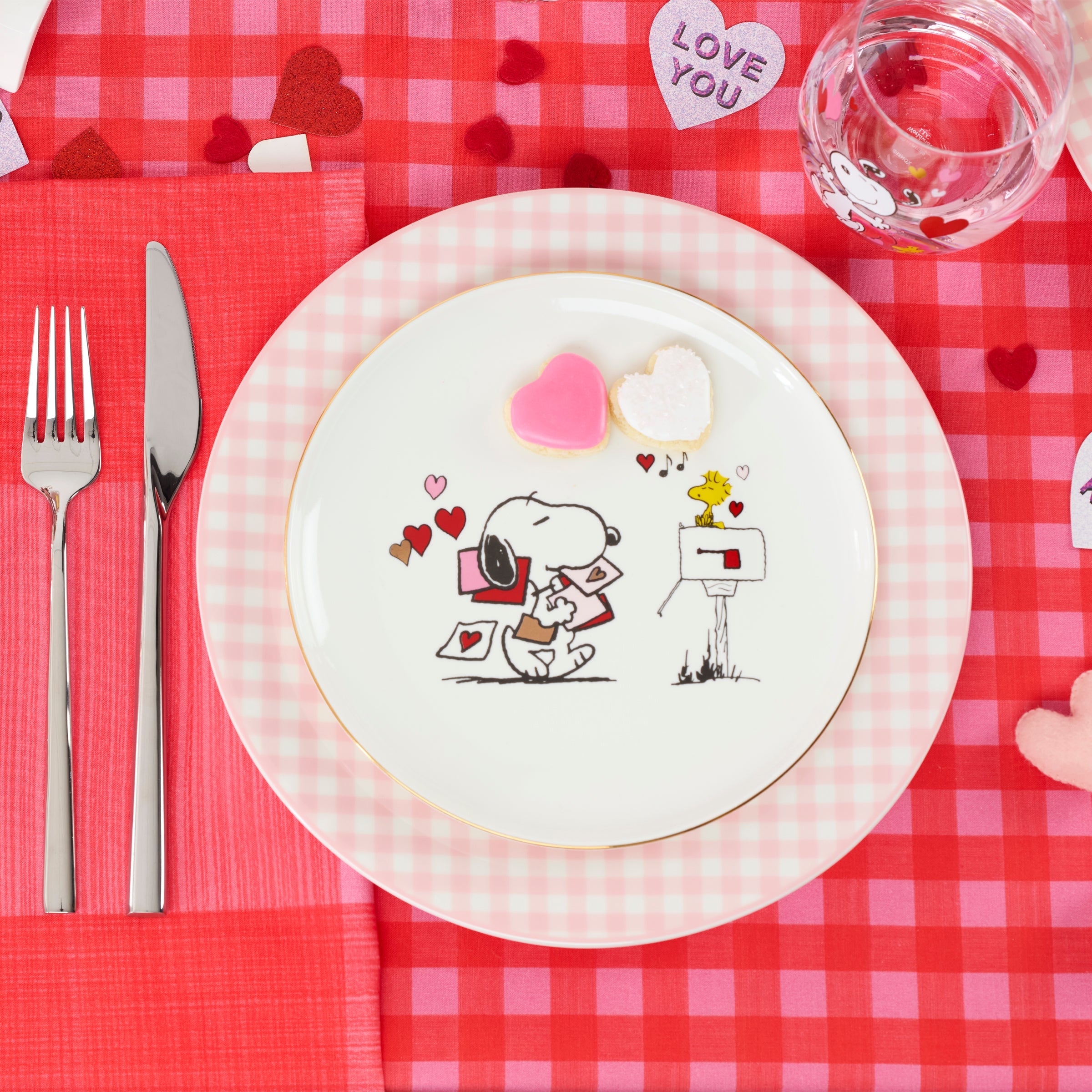 Gingham Pink Dinner Plates. Set of 4 - Image 5