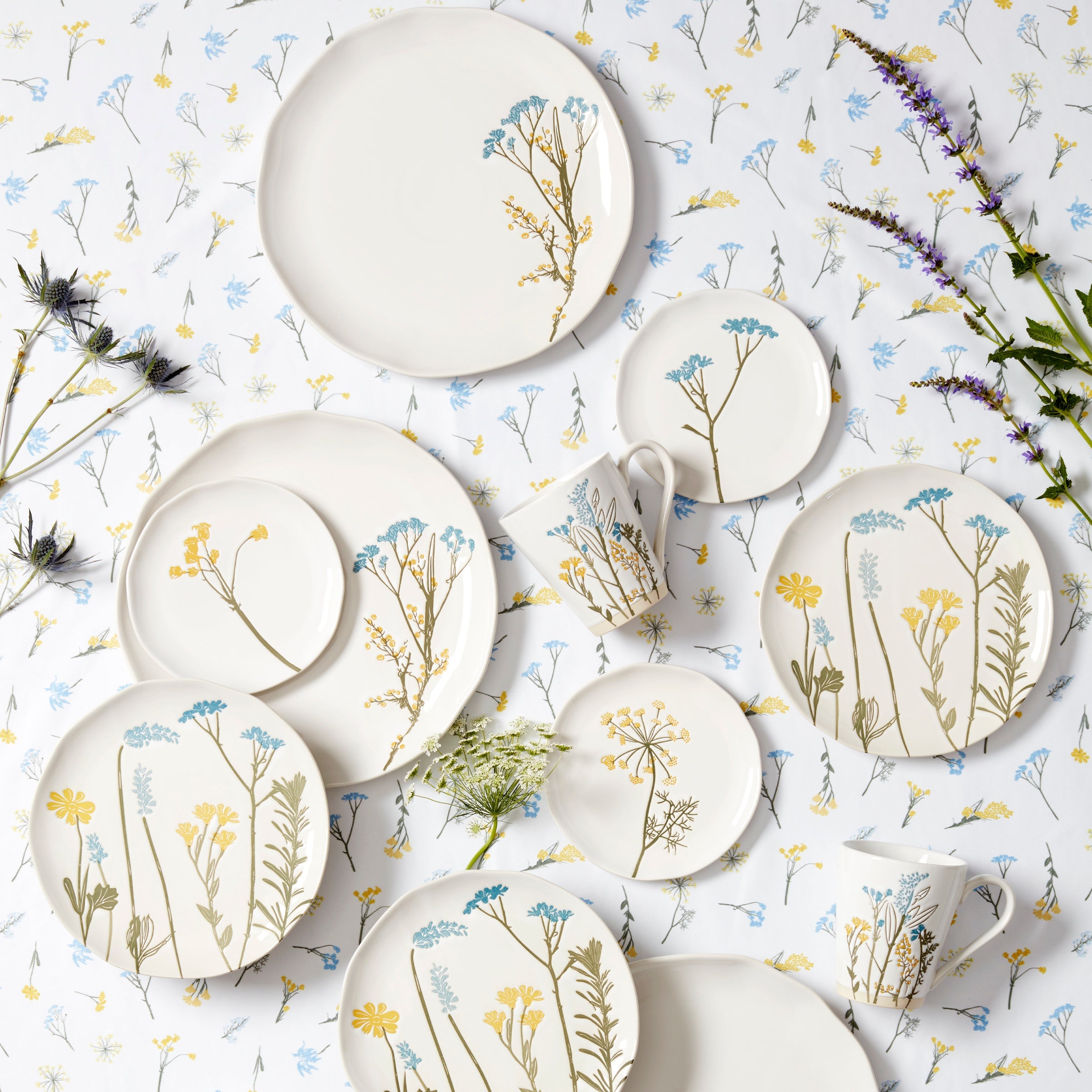 Wildflowers Tidbit Plates. Set of 4 - Image 4
