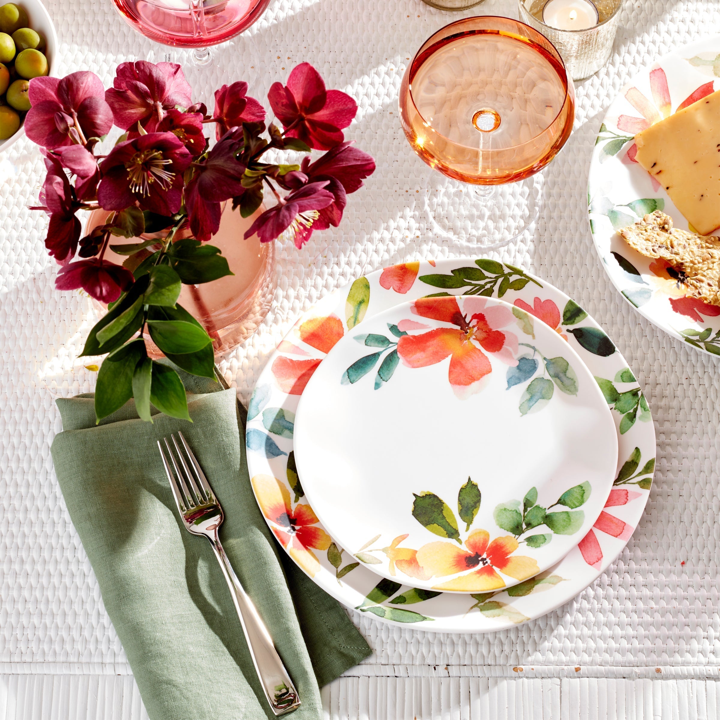 Moda 75-Piece Flatware Set - Image 8