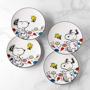 Chef Snoopy Accent Plates. Set of 4