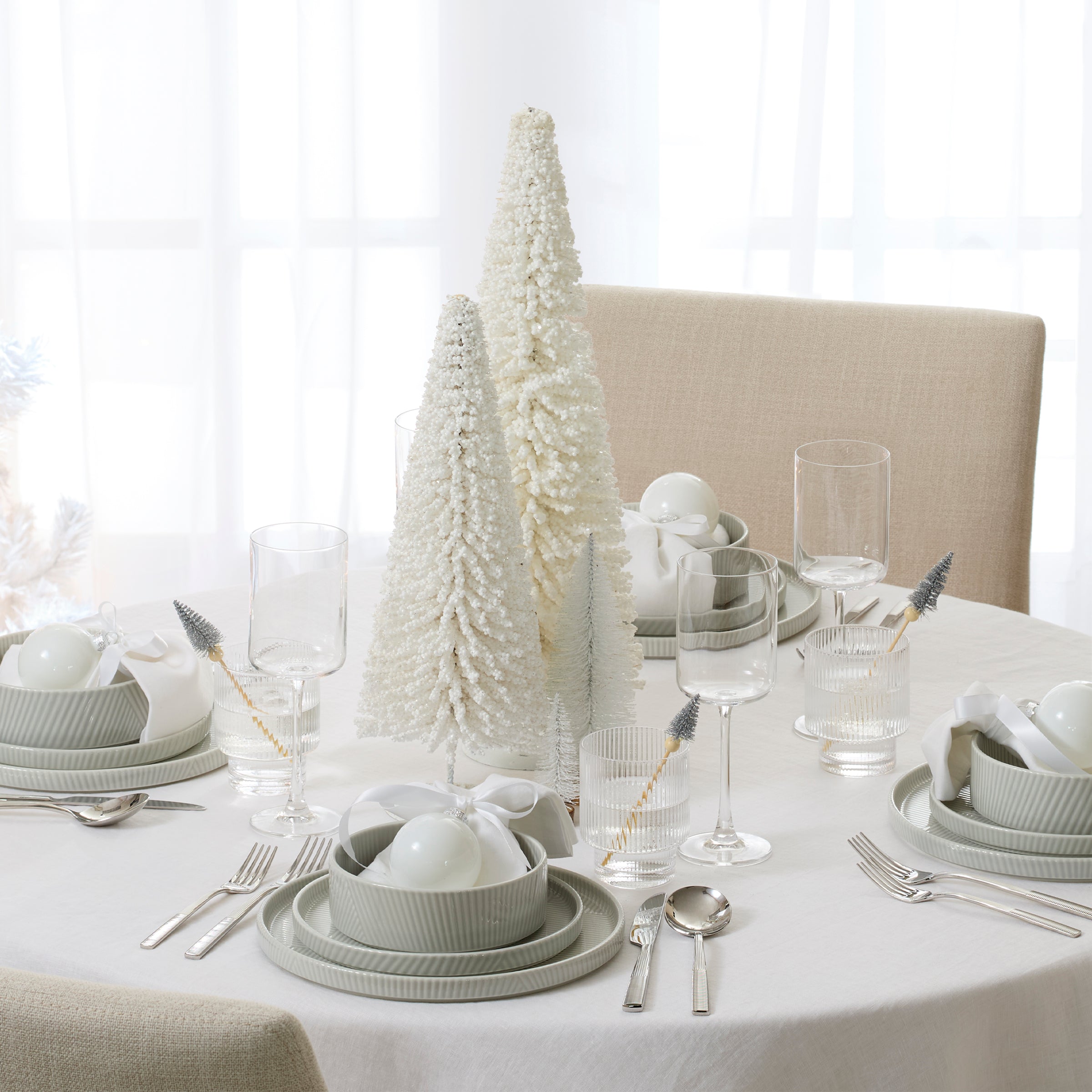 Modulus Vapor 16-Piece Dinnerware Set - Image 3
