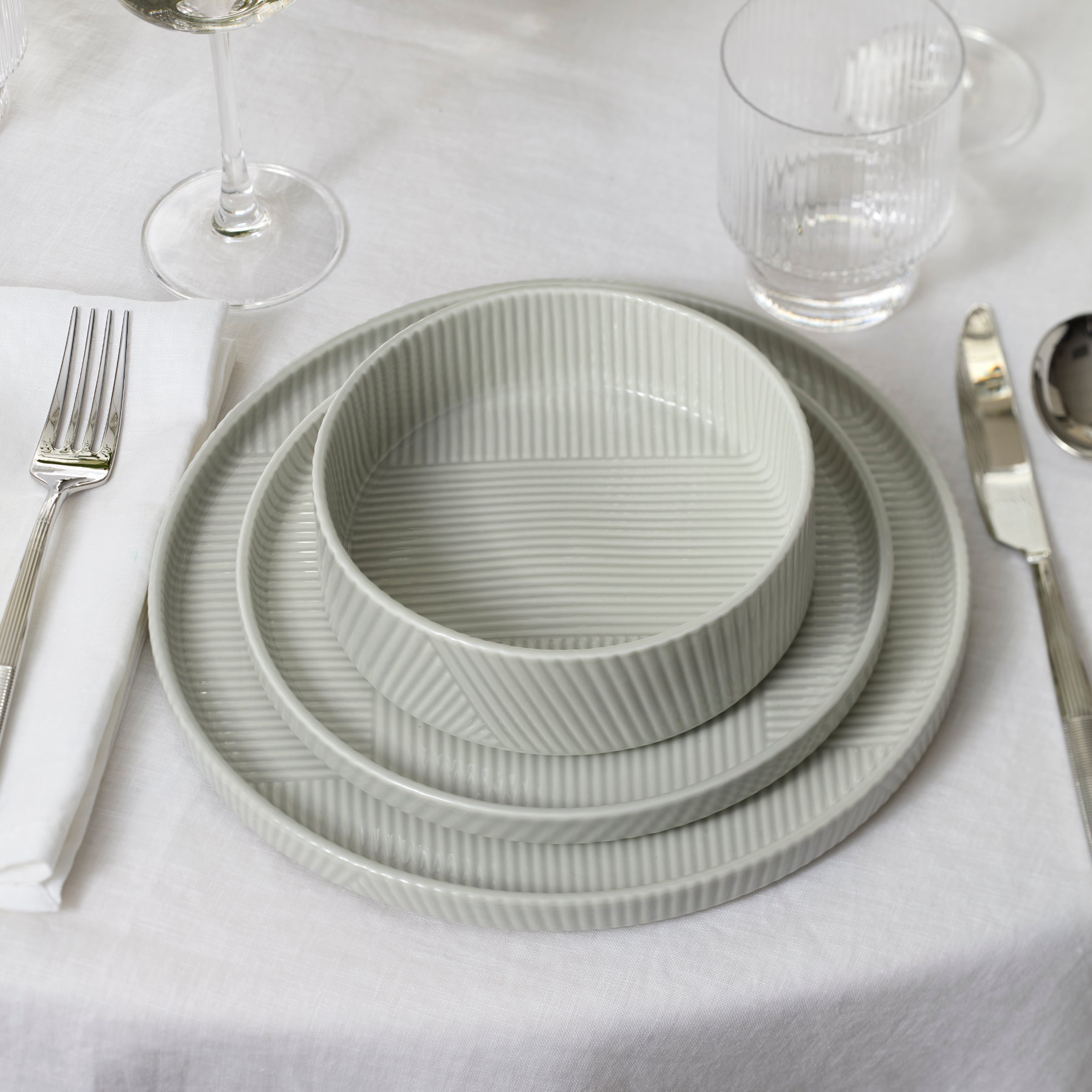Modulus Vapor 16-Piece Dinnerware Set - Image 10