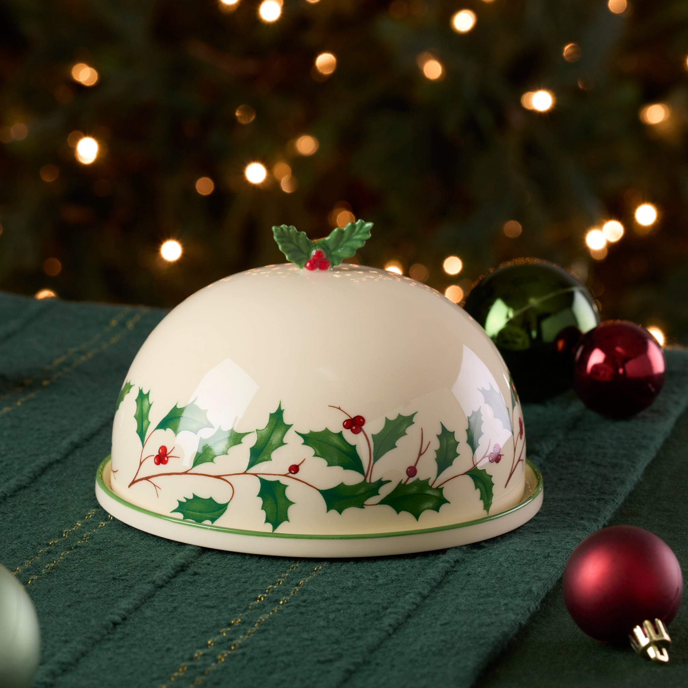 Holiday Small Covered Dish - Image 5