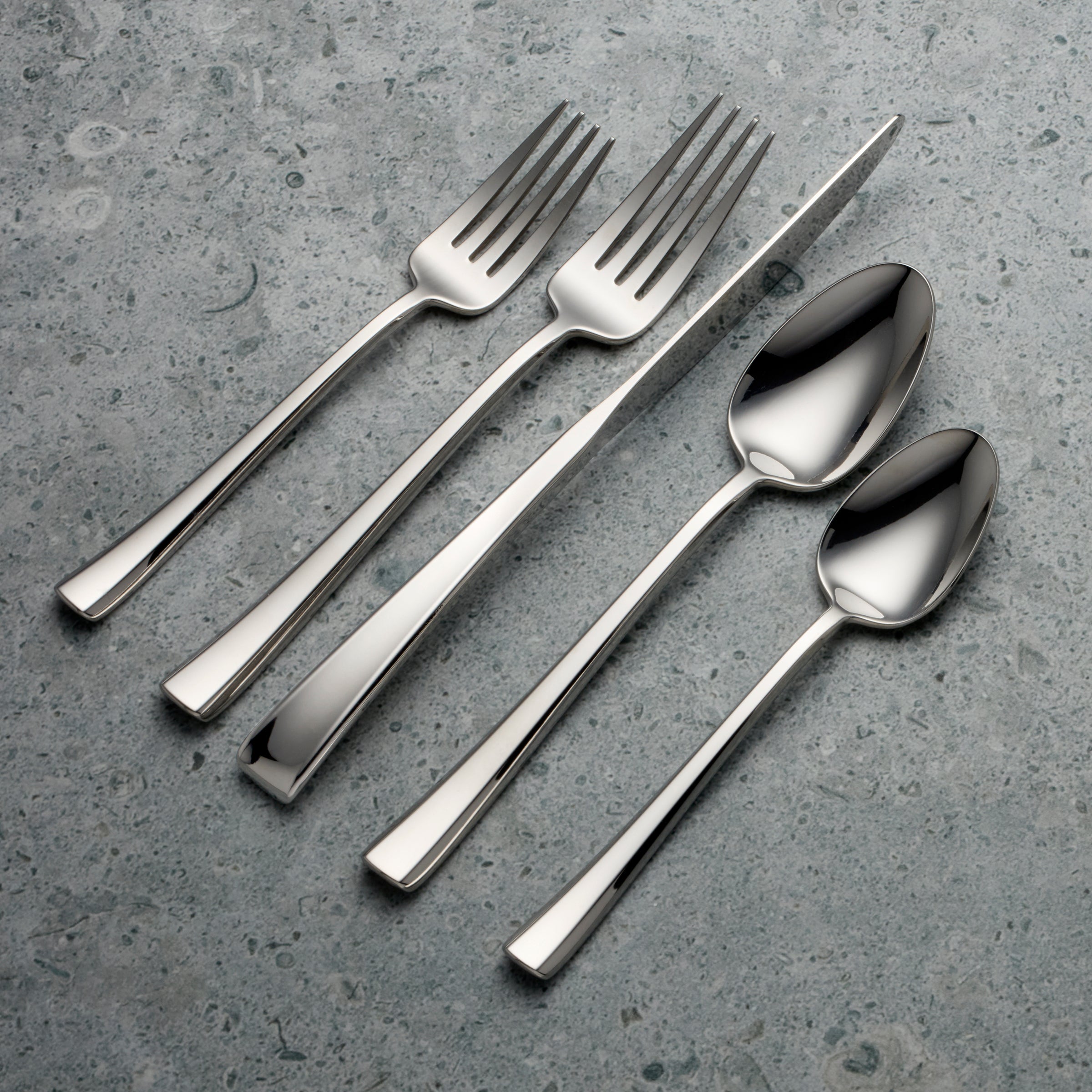 Maxine 20-Piece Flatware Set - Image 5