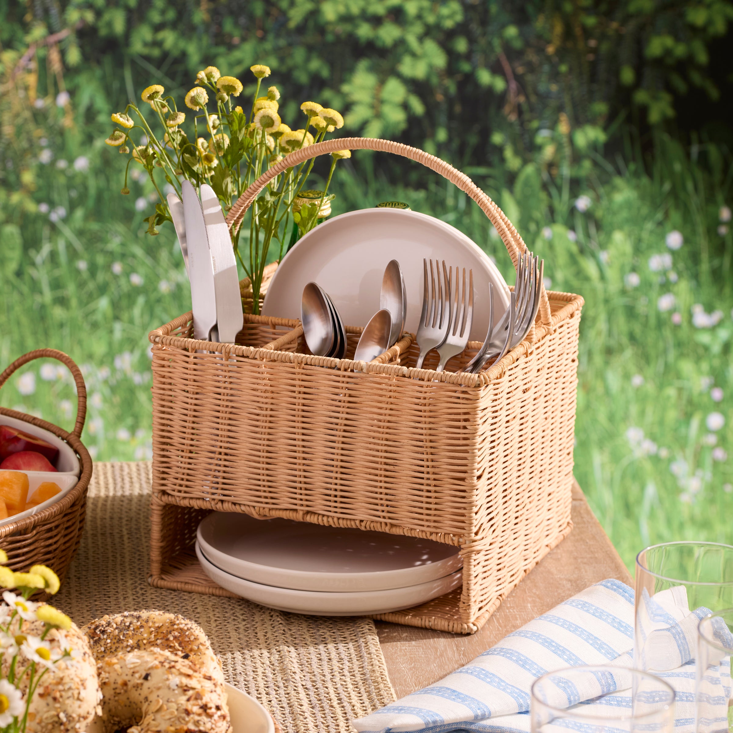 24 Seven Real Rattan Caddy - Image 3