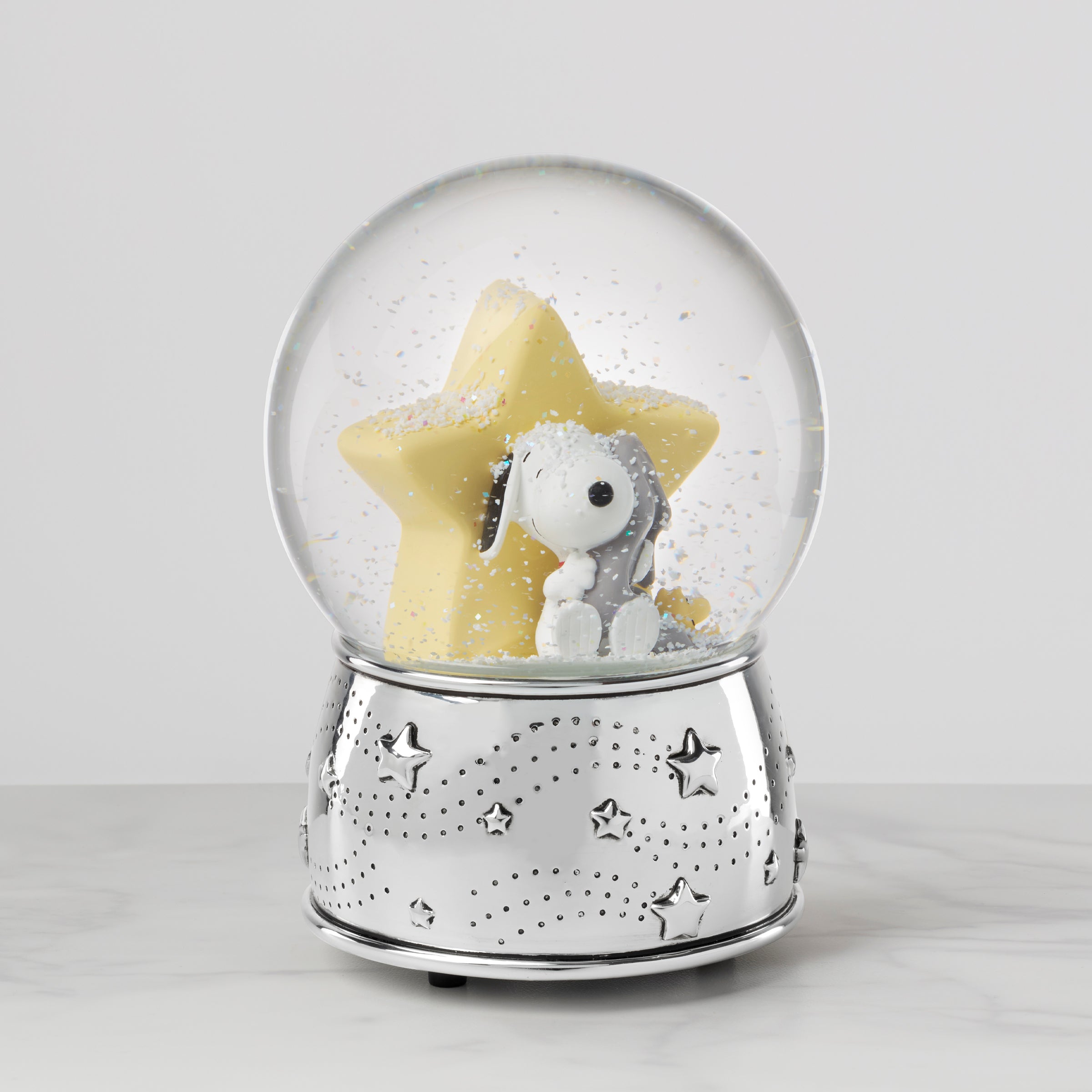 Little Snoopy Musical Water Globe - Image 2