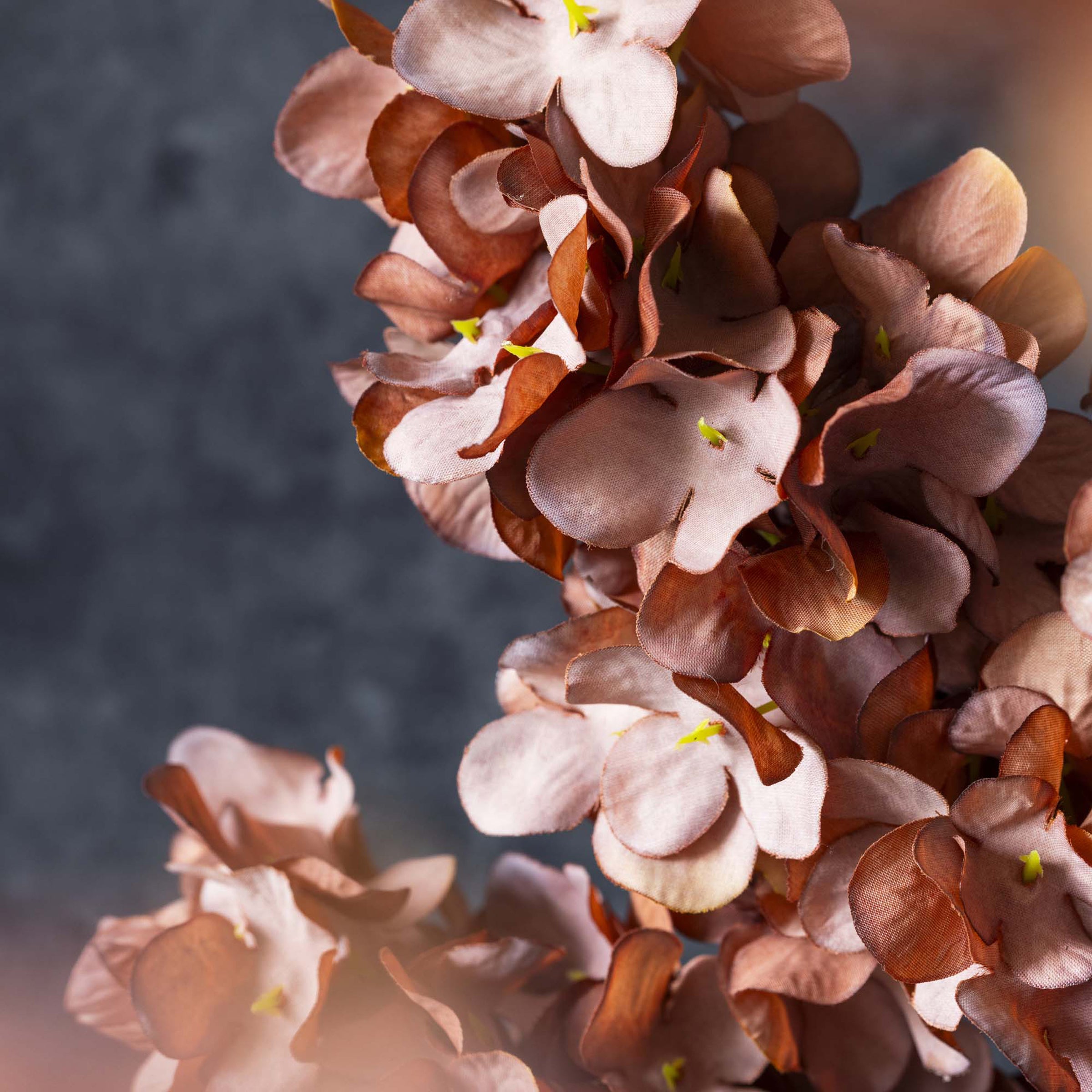 Artificial Antique Pink Cone Hydrangea Stem - Image 4