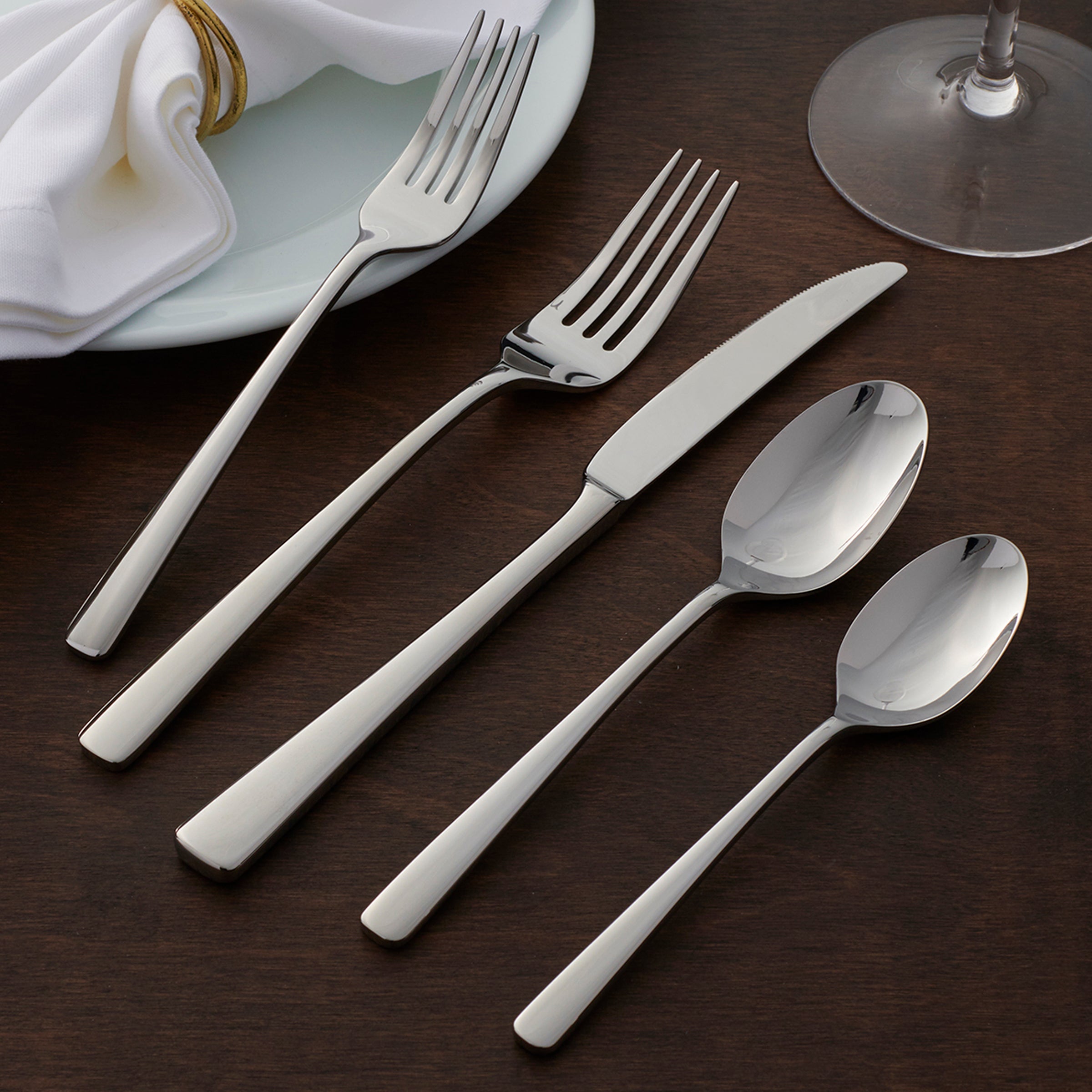Doublet 20-Piece Flatware Set - Image 4