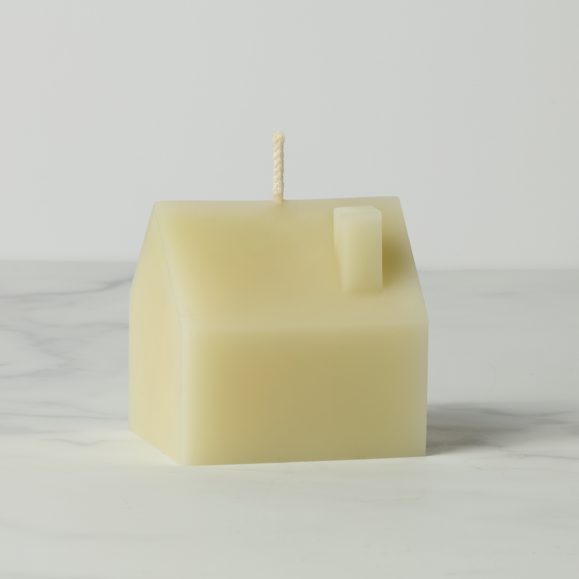 Iconic Cream Small House Candle - Image 3