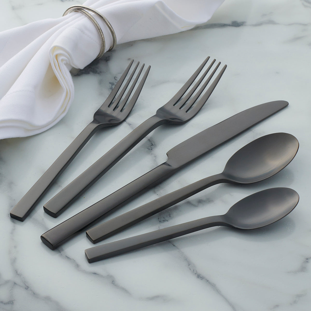 Chefs Table Midnight Matte 20-Piece Flatware Set - Image 2