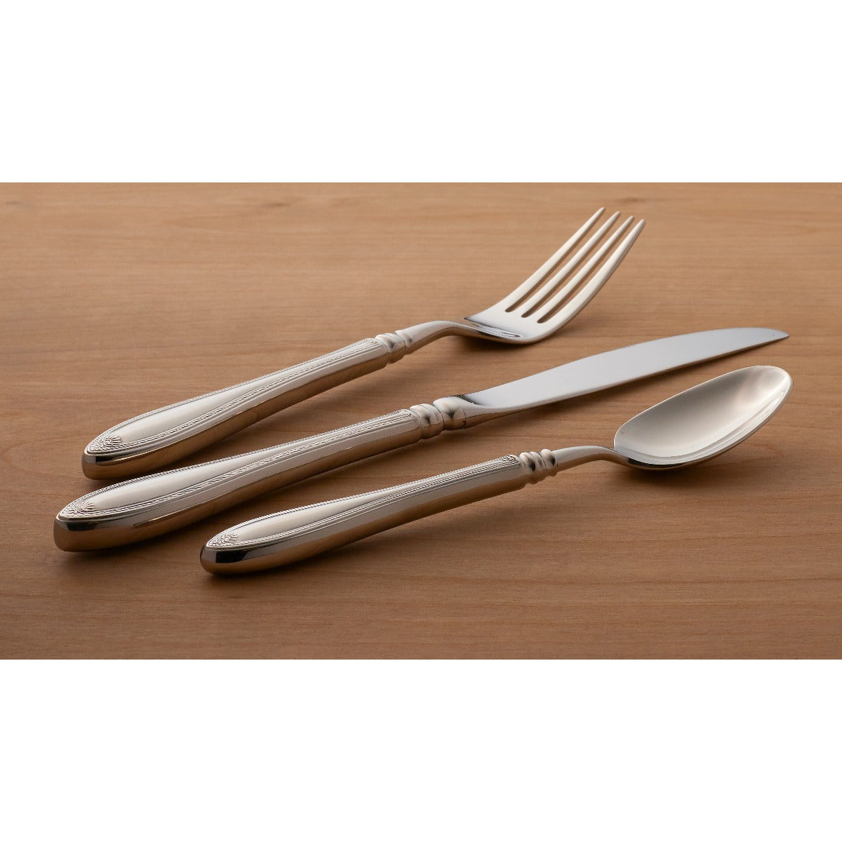 Sheraton 5-Piece Place Setting - Image 5